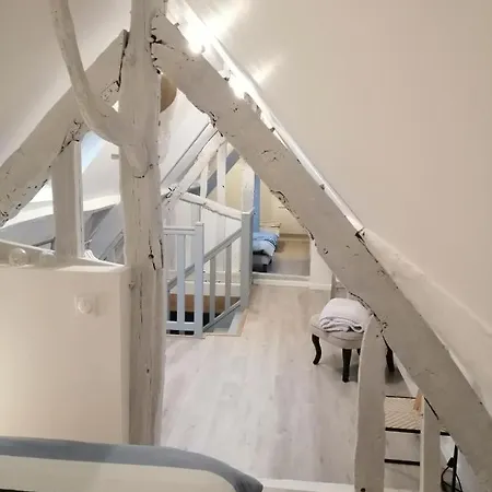 Vakantiehuis Les Mirabelles Calme Et Reposant