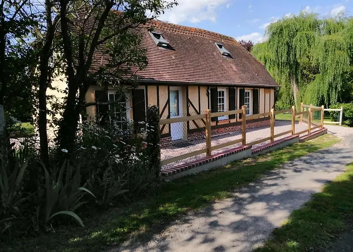 Prázdninový dům Les Mirabelles Calme Et Reposant